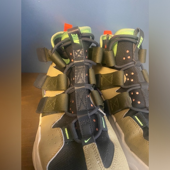Nike Air Edge 270 Parachute Beige Size 10 - Picture 9 of 10